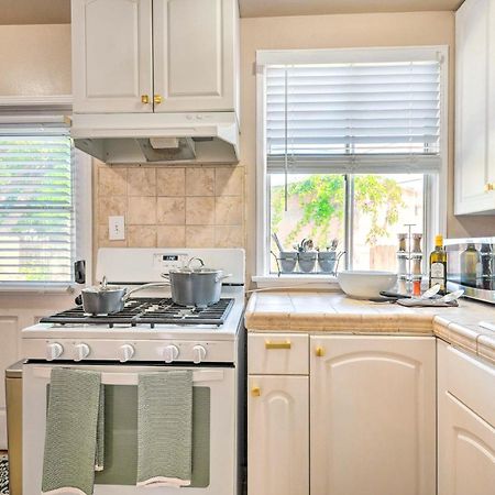 Stylish And Modern Burbank Gem With Private Yard! Villa Dış mekan fotoğraf